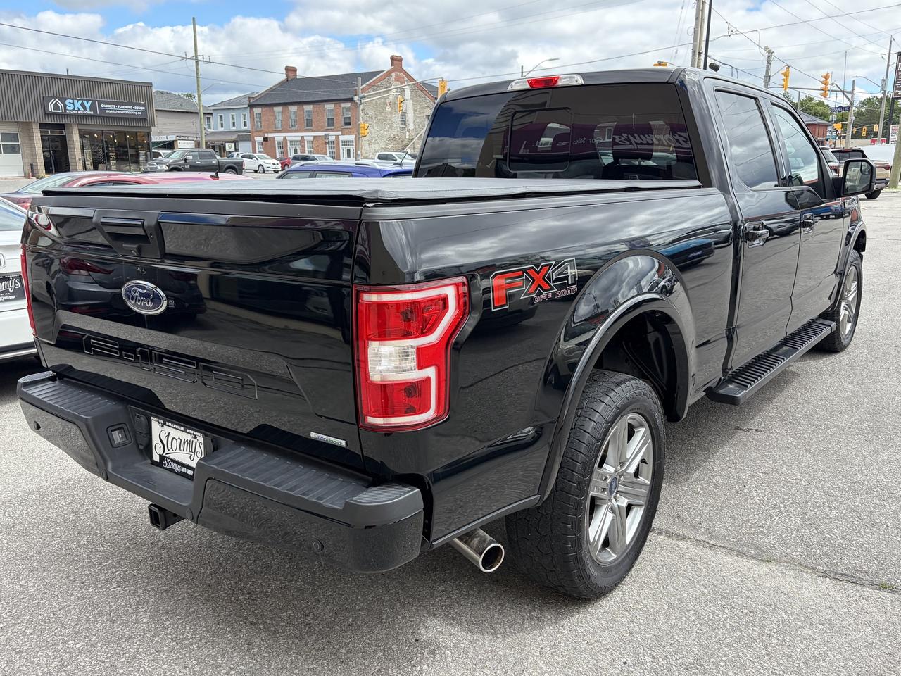 2018 Ford F-150 XLT CALL BELLEVILLE 613-961-8848 Photo