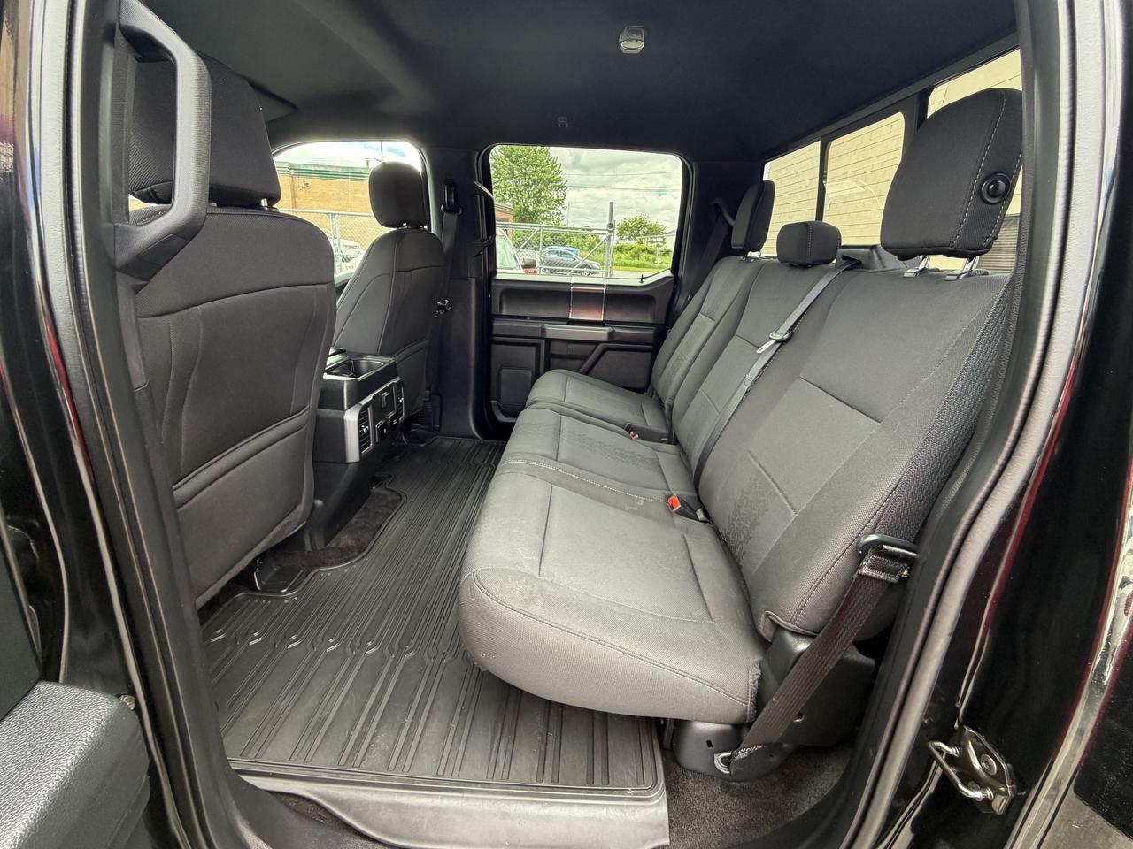 2018 Ford F-150 XLT CALL BELLEVILLE 613-961-8848 Photo