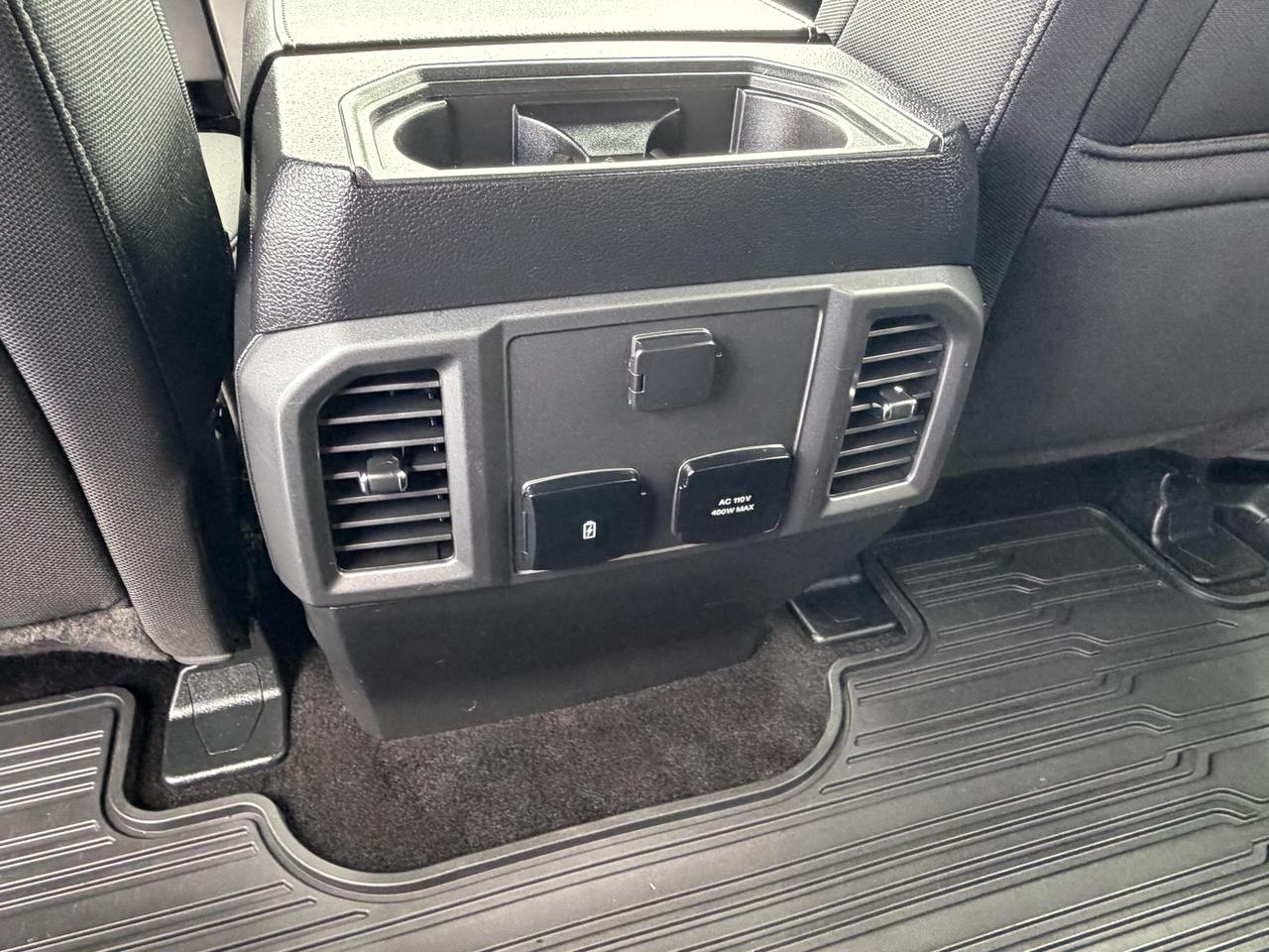 2018 Ford F-150 XLT CALL BELLEVILLE 613-961-8848 Photo