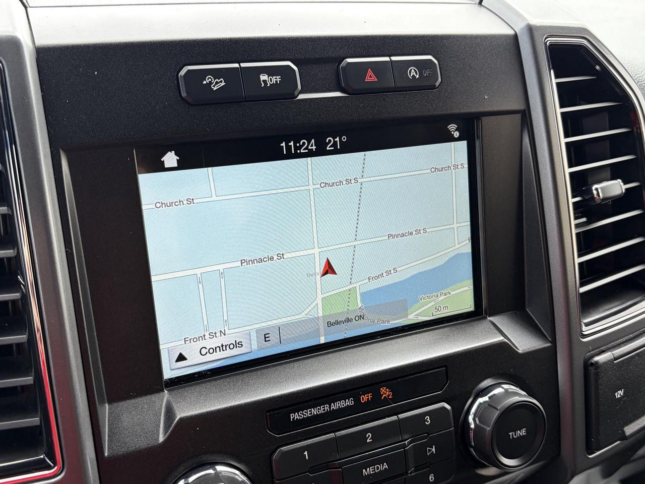 2018 Ford F-150 XLT CALL BELLEVILLE 613-961-8848 Photo