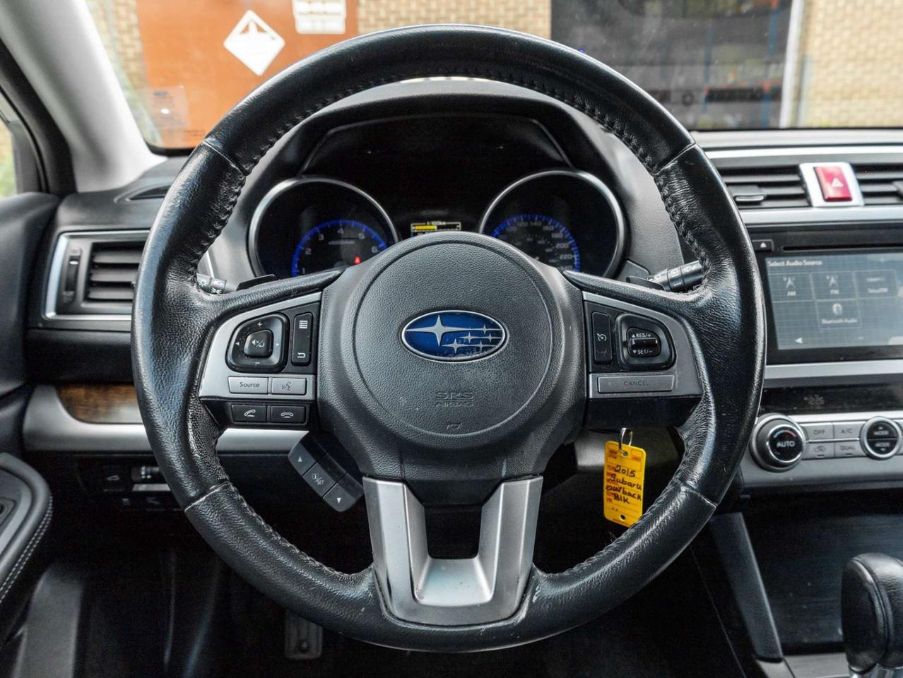 2015 Subaru Outback Wgn CVT 3.6R w/Limited & Tech Pkg Photo