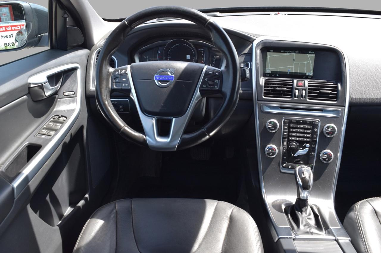 2016 Volvo XC60 T5 Special Edition Premier Photo