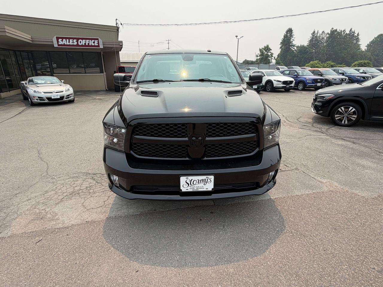 2022 RAM 1500 EXPRESS/HEATED SEATS/BACK UP CAM/4X4/CALL PICTON Photo