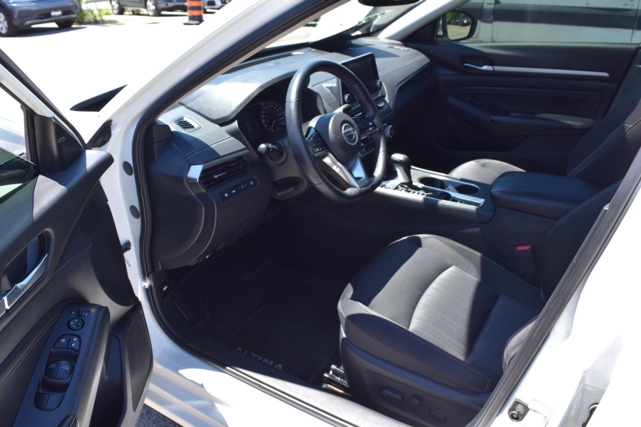 2019 Nissan Altima SV AWD Sunroof Photo