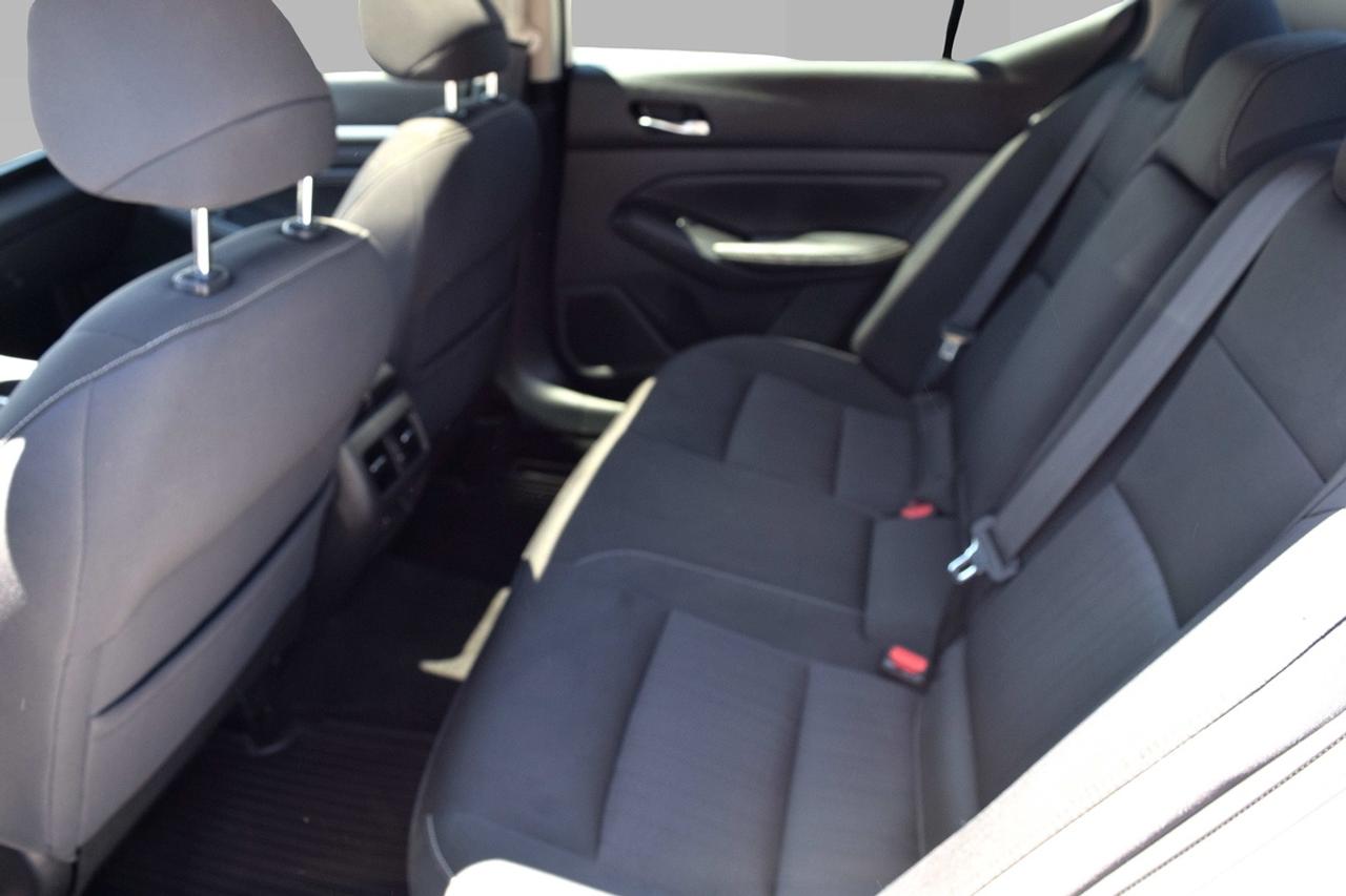 2019 Nissan Altima SV AWD Sunroof Photo