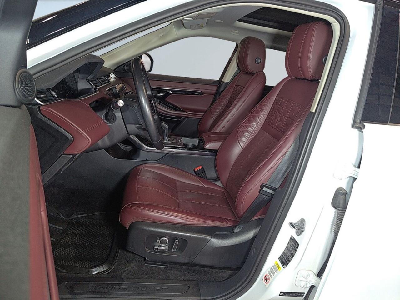 2021 Land Rover Range Rover Evoque SE AWD   Leather   Sunroof   Carplay   Cruise Cont Photo