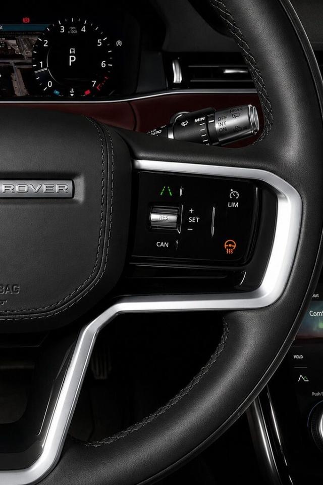 2021 Land Rover Range Rover Evoque SE AWD   Leather   Sunroof   Carplay   Cruise Cont Photo