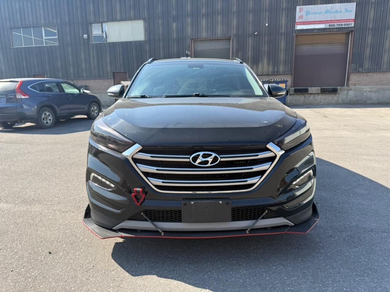 2017 Hyundai Tucson Limited 1.6T   AWD   Leather   Sunroof   Heated Se Photo3