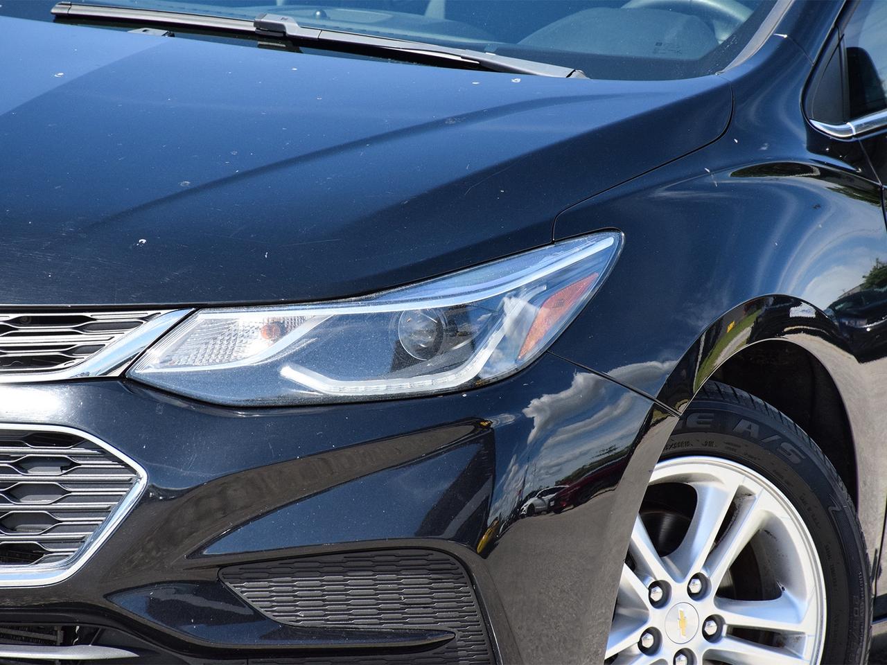 2018 Chevrolet Cruze LT ~Heated Seats ~Carplay ~Alloys ~Camera ~LOW KM Photo2