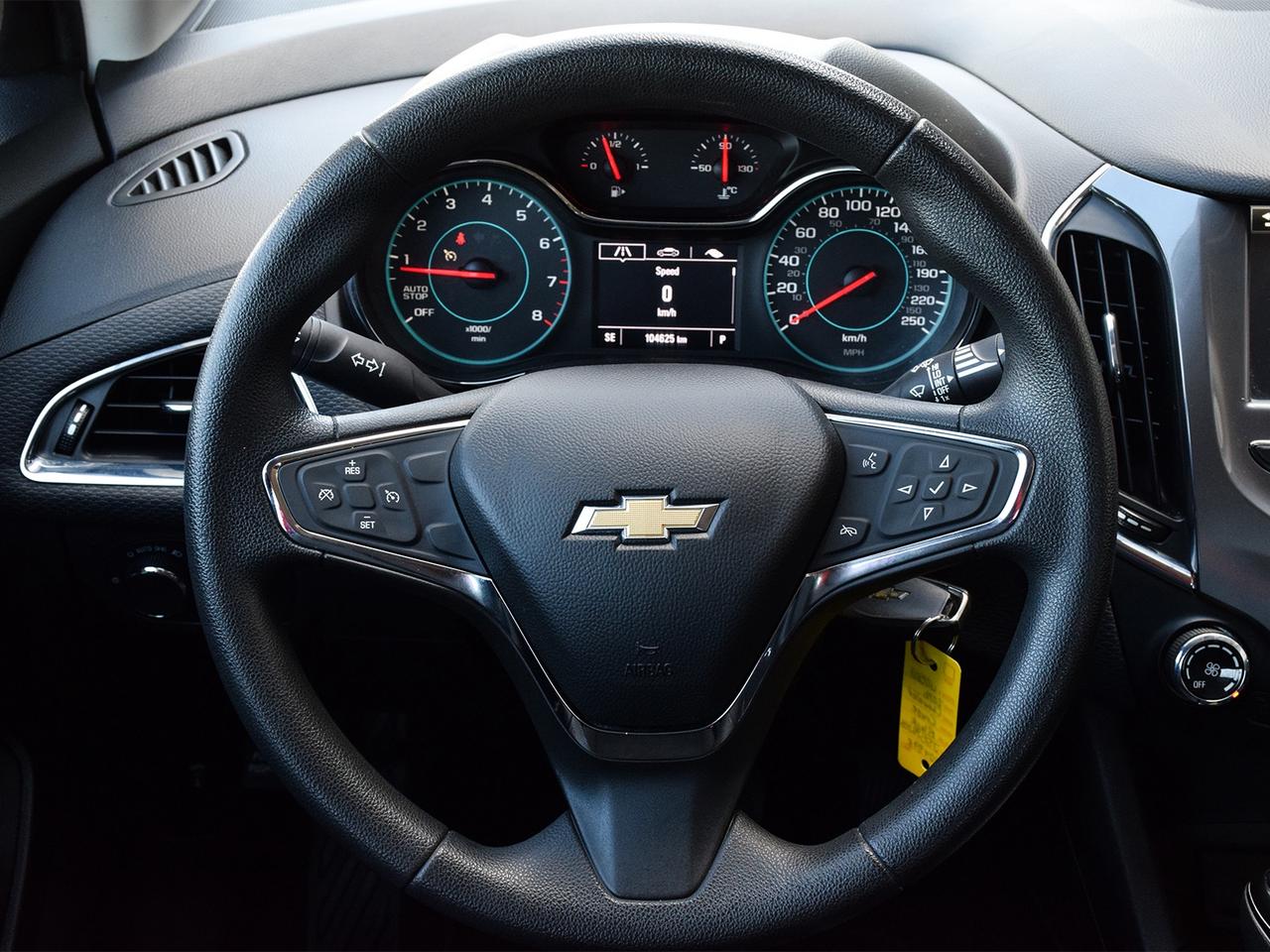 2018 Chevrolet Cruze LT ~Heated Seats ~Carplay ~Alloys ~Camera ~LOW KM Photo
