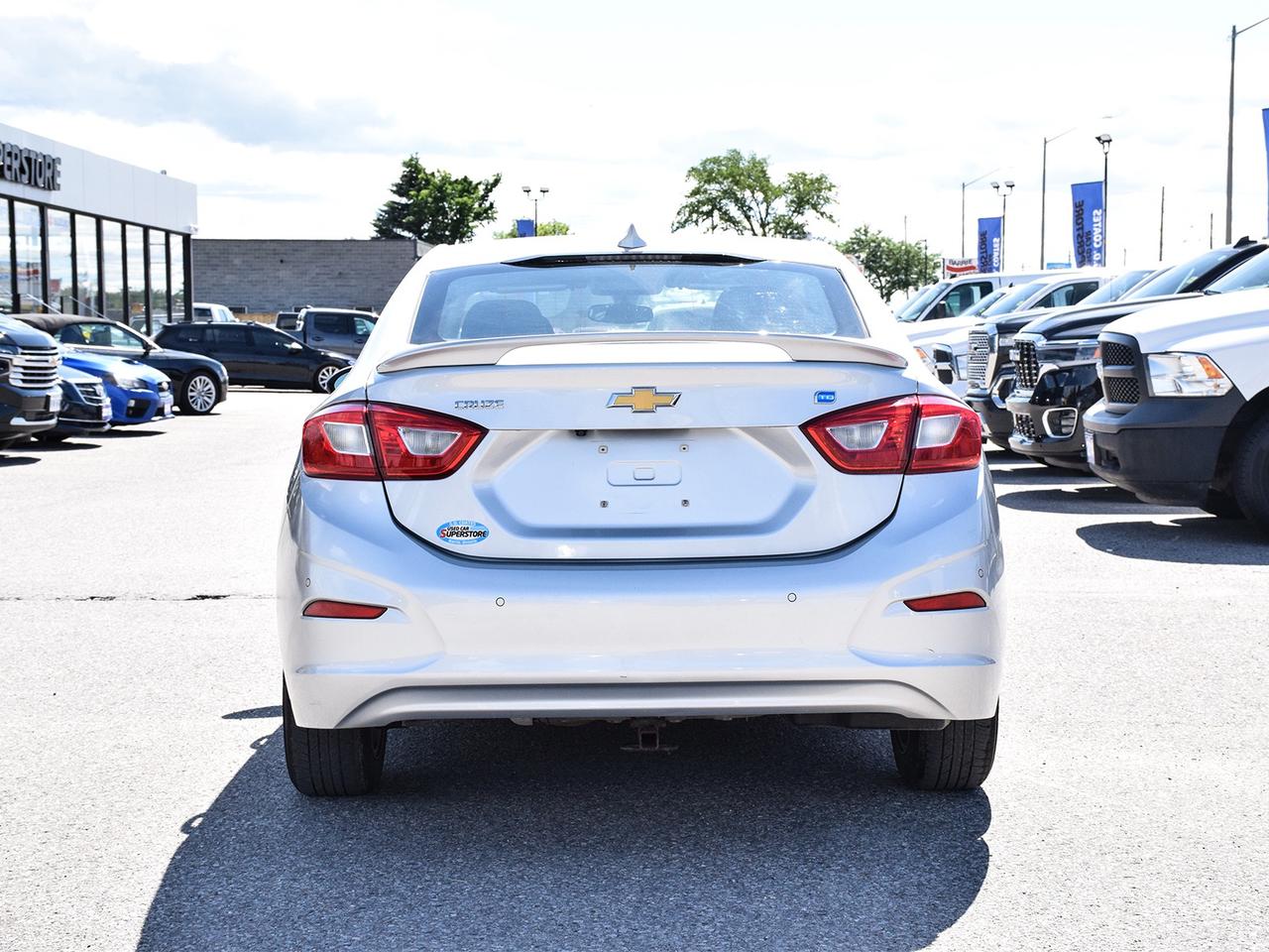 2019 Chevrolet Cruze Diesel ~Heated Seats ~Bluetooth ~Carplay ~Camera Photo