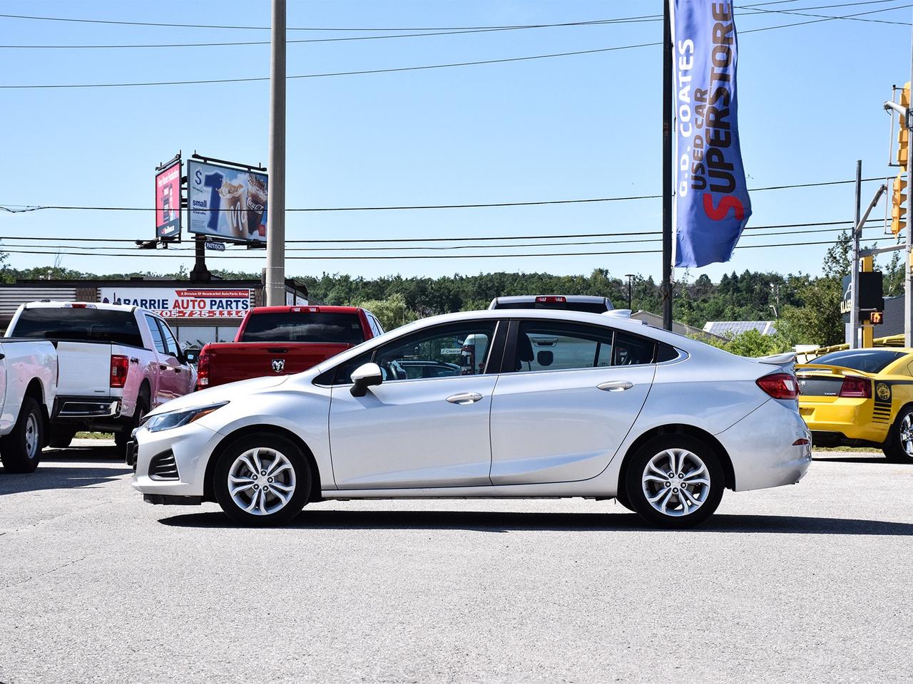 2019 Chevrolet Cruze Diesel ~Heated Seats ~Bluetooth ~Carplay ~Camera Photo