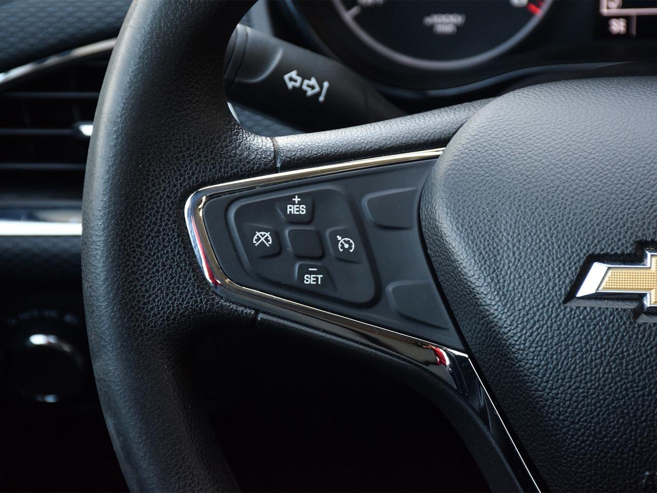 2019 Chevrolet Cruze Diesel ~Heated Seats ~Bluetooth ~Carplay ~Camera Photo