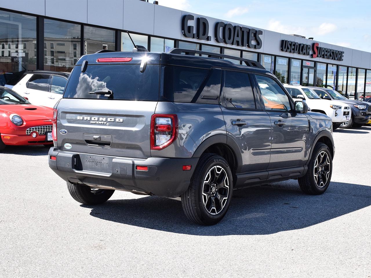 2025 Ford Bronco Sport Outer Banks 4x4 ~Heated Leather ~Blind Spot ~Cam Photo