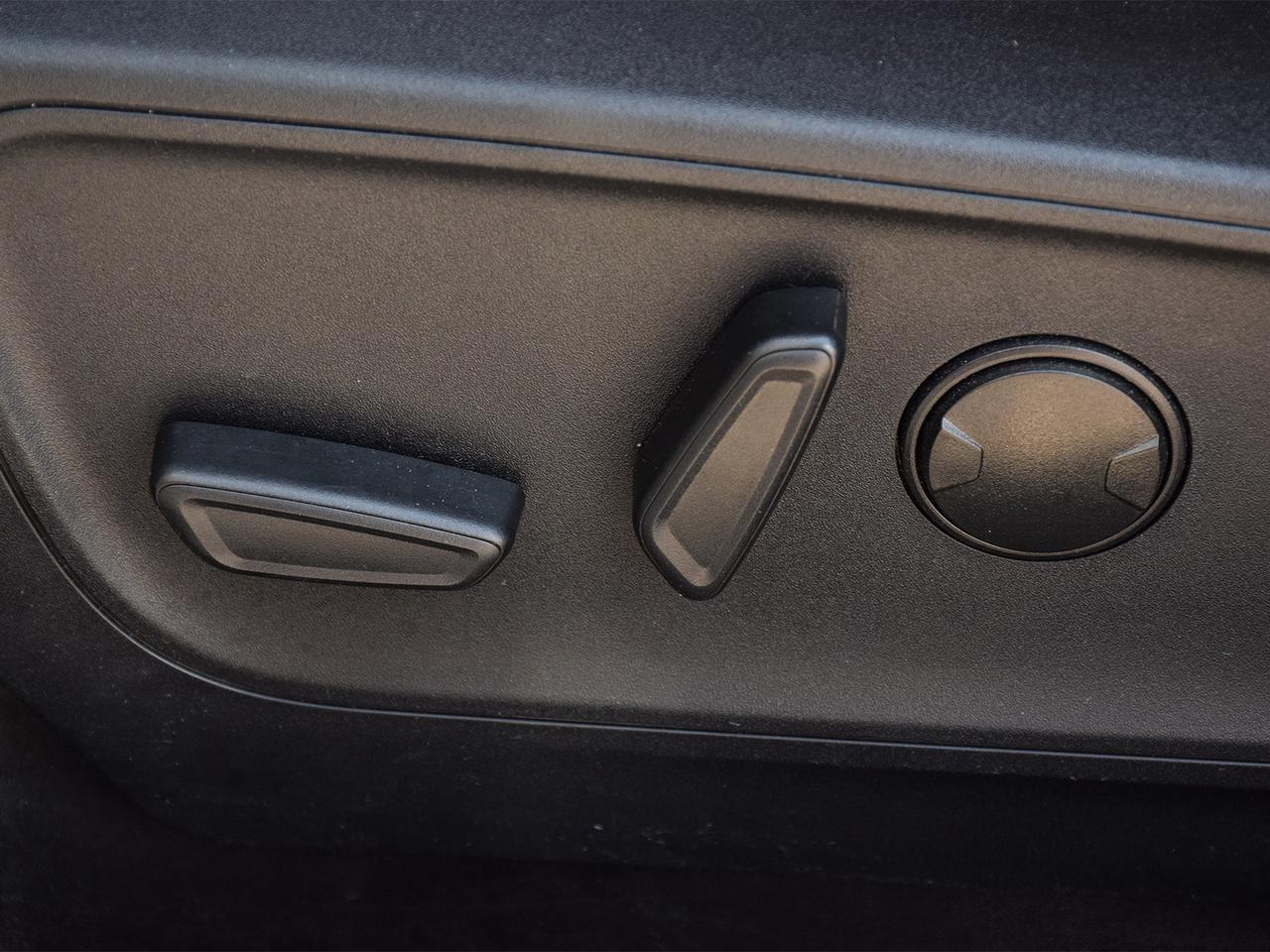 2025 Ford Bronco Sport Outer Banks 4x4 ~Heated Leather ~Blind Spot ~Cam Photo