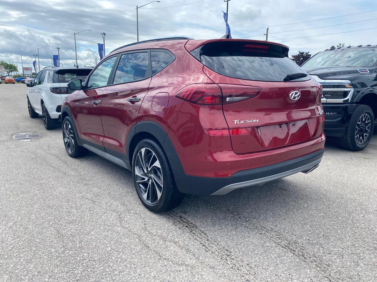 2021 Hyundai Tucson Ultimate AWD ~Nav ~Moonroof ~Leather ~Blind Spot Photo