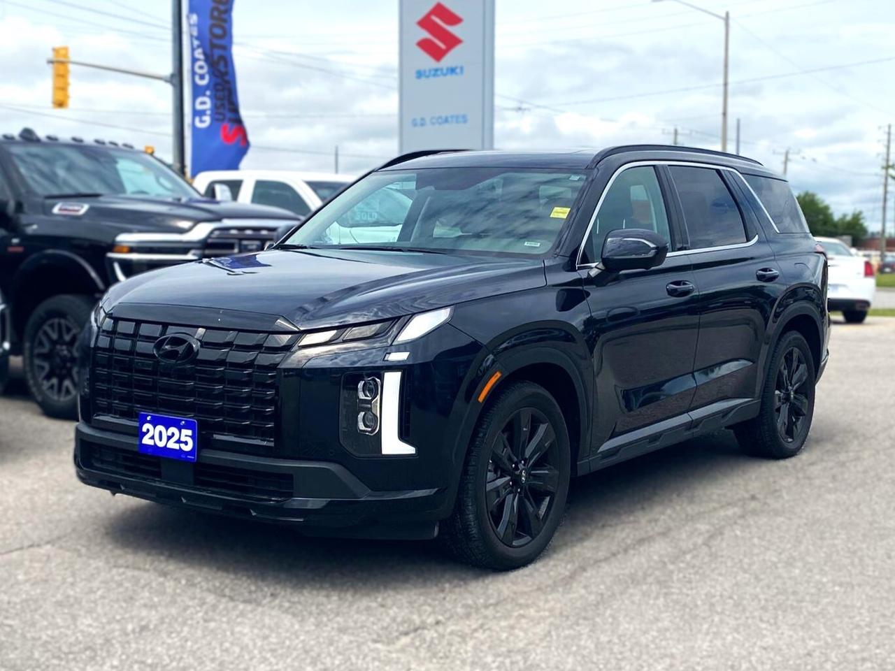 2025 Hyundai PALISADE Urban 7-Passenger AWD ~Nav ~Leather ~Sunroof ~Cam Photo