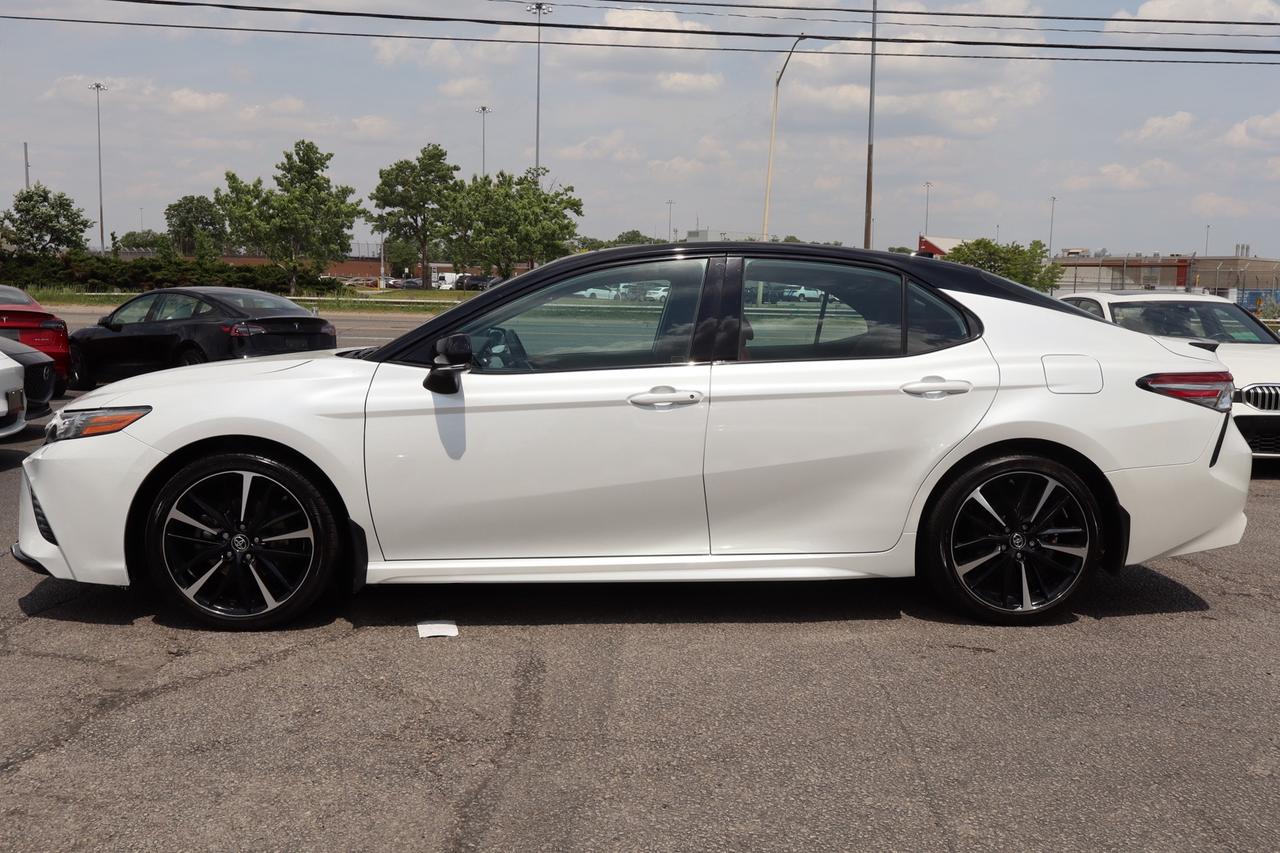 2019 Toyota Camry XSE   RED INTERIOR Photo3