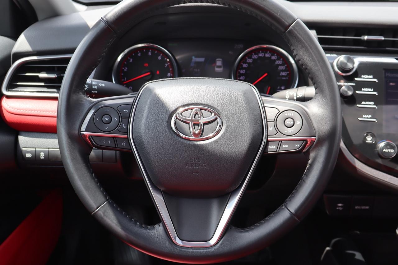 2019 Toyota Camry XSE   RED INTERIOR Photo