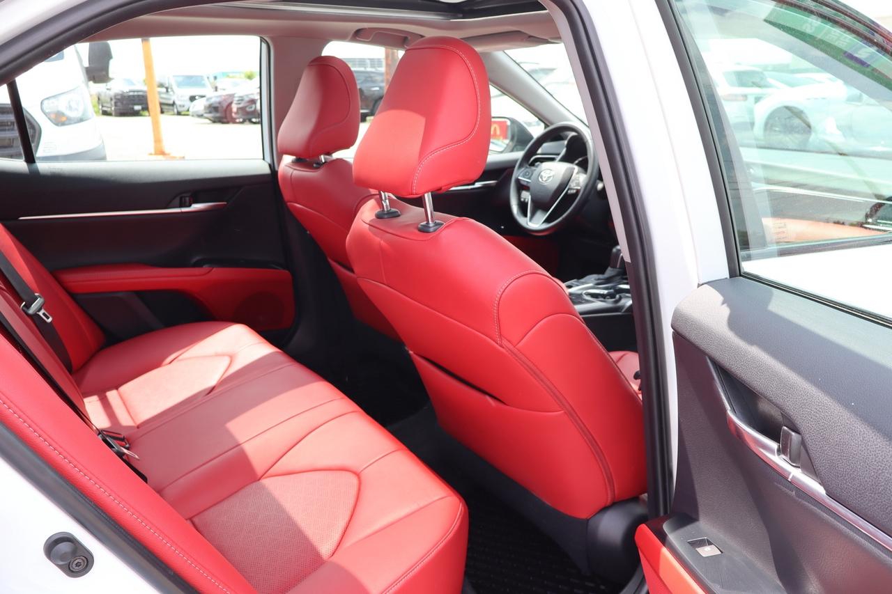 2019 Toyota Camry XSE   RED INTERIOR Photo