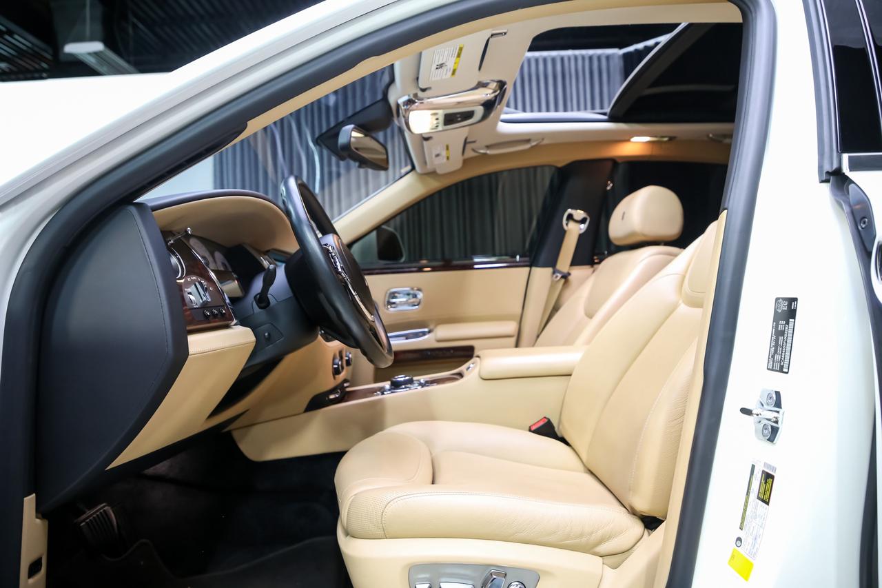 2015 Rolls-Royce Ghost SERIES II V12 SEDAN FULLPPF PICNICTABLE PANOROOF Photo