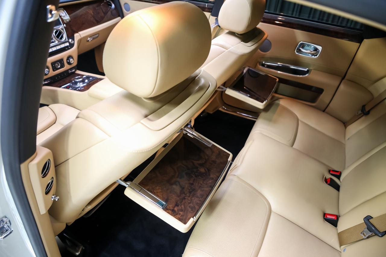 2015 Rolls-Royce Ghost SERIES II V12 SEDAN FULLPPF PICNICTABLE PANOROOF Photo
