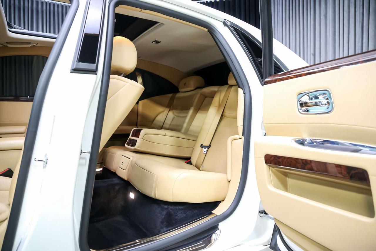 2015 Rolls-Royce Ghost SERIES II V12 SEDAN FULLPPF PICNICTABLE PANOROOF Photo