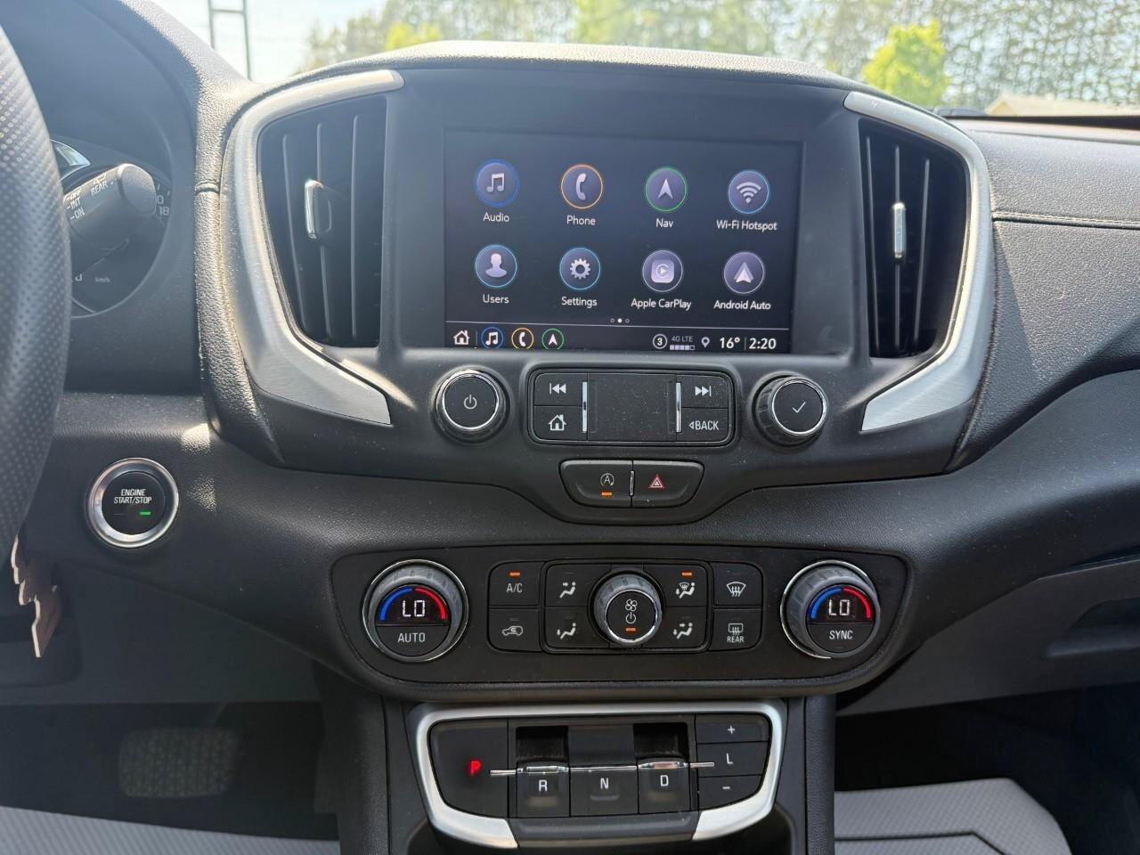 2022 GMC Terrain SLE LEASE RETURN. SUNROOF. ALL WEATHER MATS. LUGGA Photo