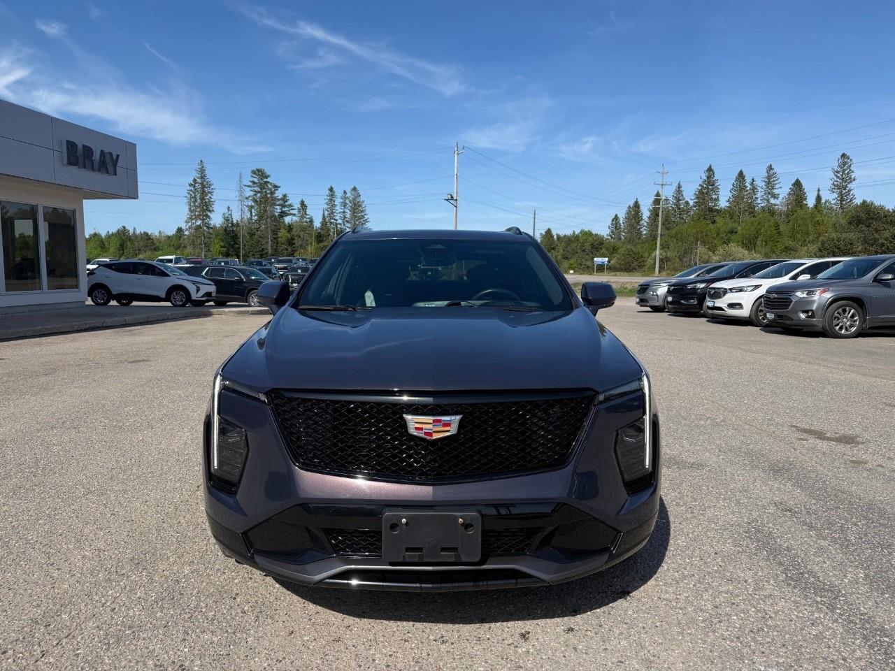 2024 Cadillac XT4 AWD Sport ALL WEATHER MATS. PANORAMIC SUNROOF. LEA Photo