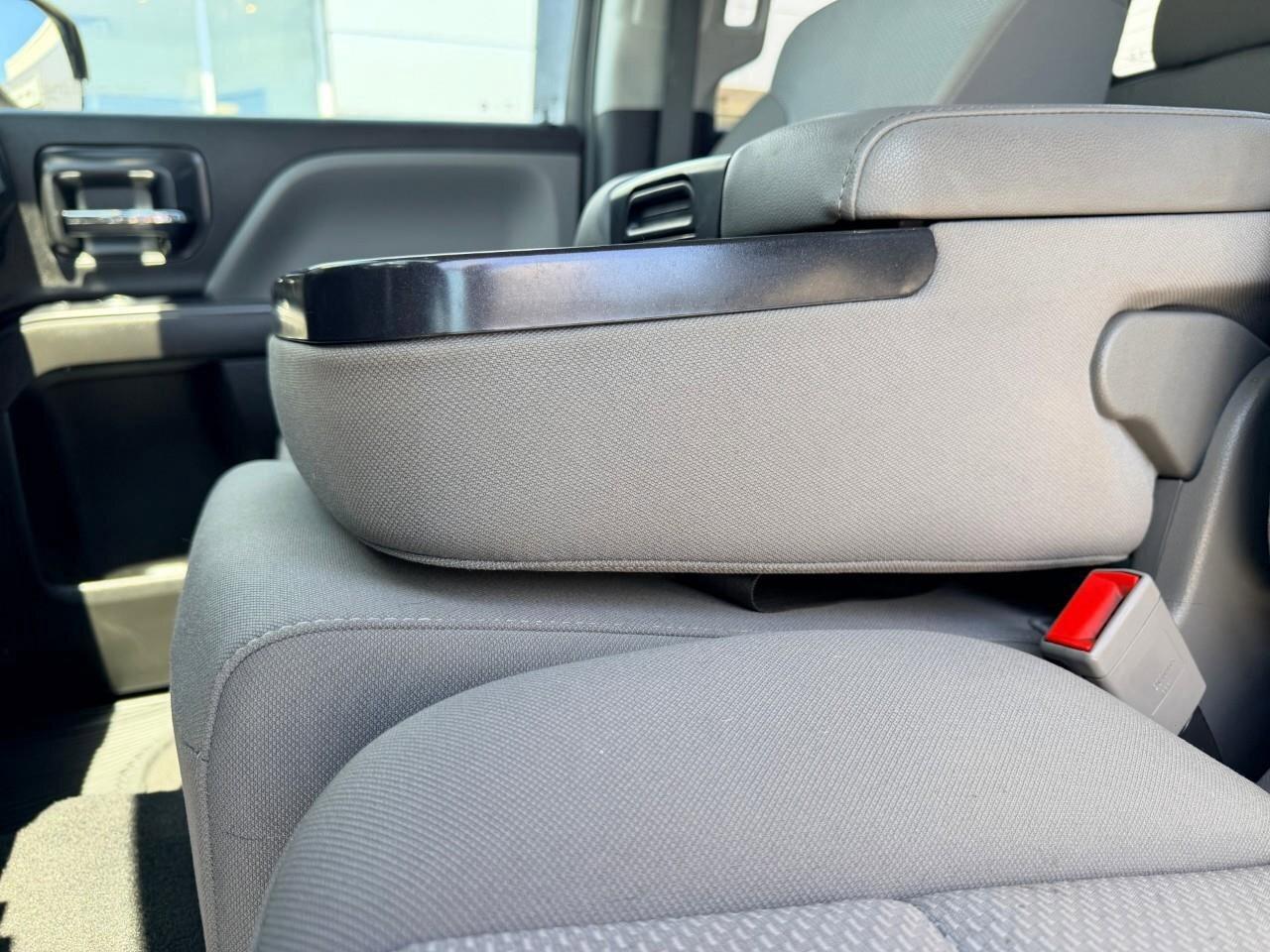 2019 GMC Sierra 1500 Limited SLE ELEVATION, 5.3L V8, 4X4, ALLOYS, CLOTH DOUBLE Photo