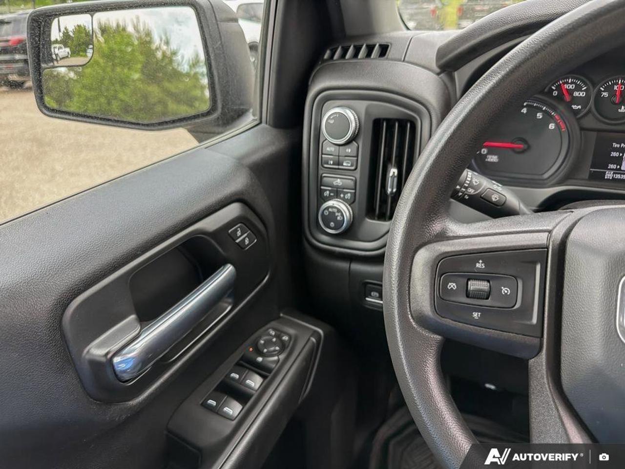 2020 GMC Sierra 1500 One Owner   Keyless Entry   Trailer Brake Controll Photo