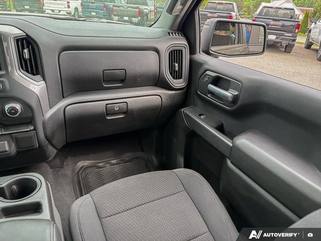 2020 GMC Sierra 1500 One Owner   Keyless Entry   Trailer Brake Controll Photo