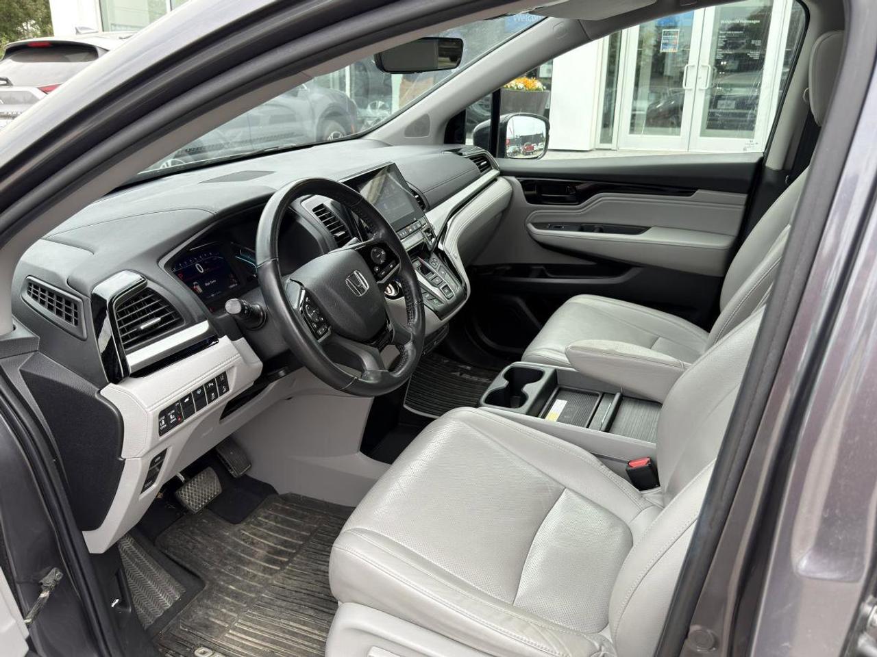 2020 Honda Odyssey Touring Auto Photo