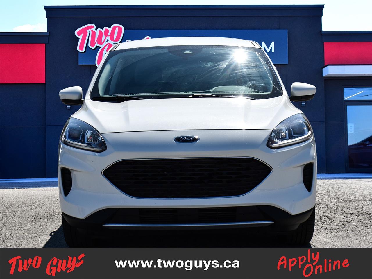 2021 Ford Escape SE AWD Back Up Camera Heated Front Seats/Wheel Photo3
