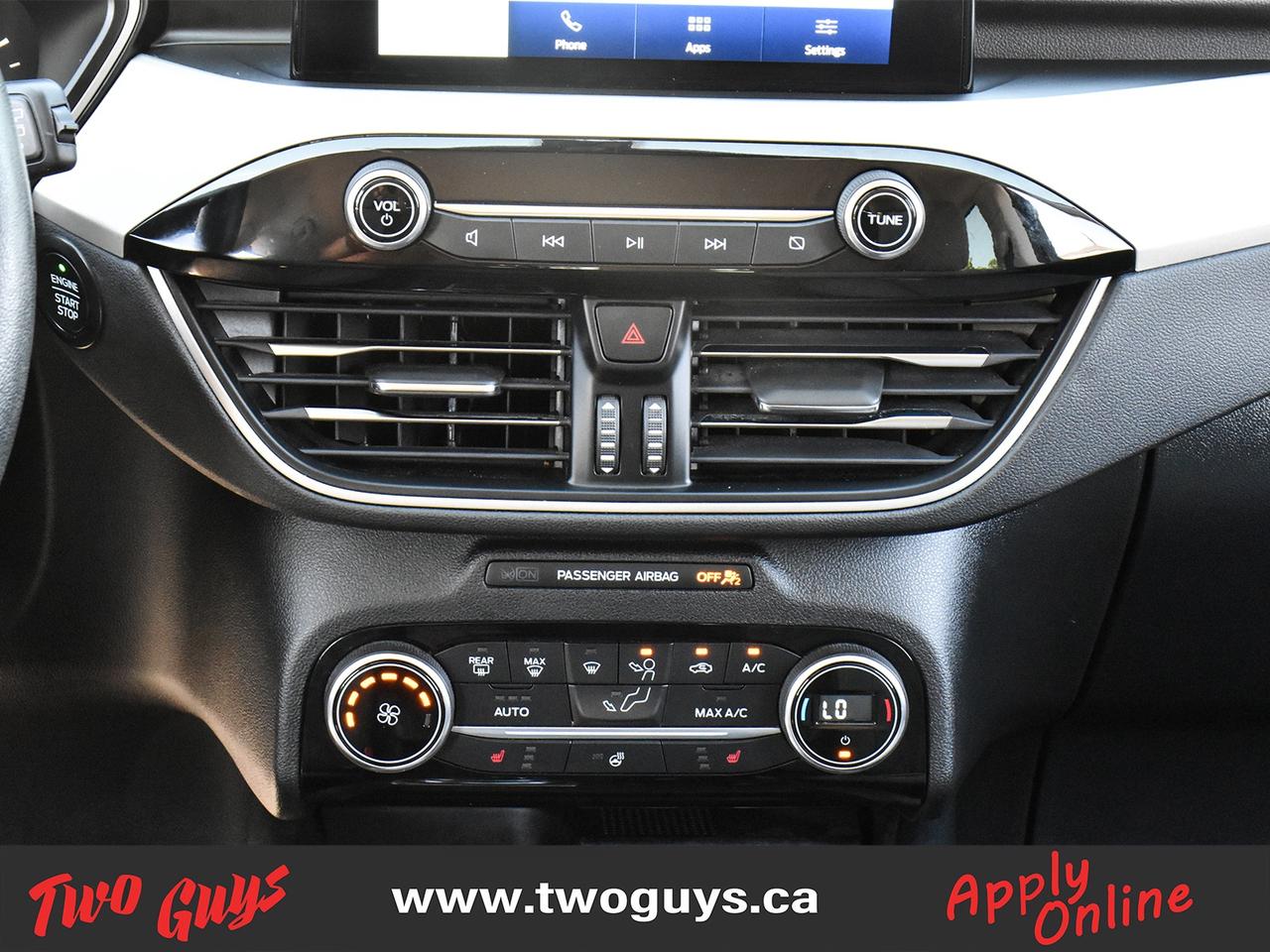2021 Ford Escape SE AWD Back Up Camera Heated Front Seats/Wheel Photo
