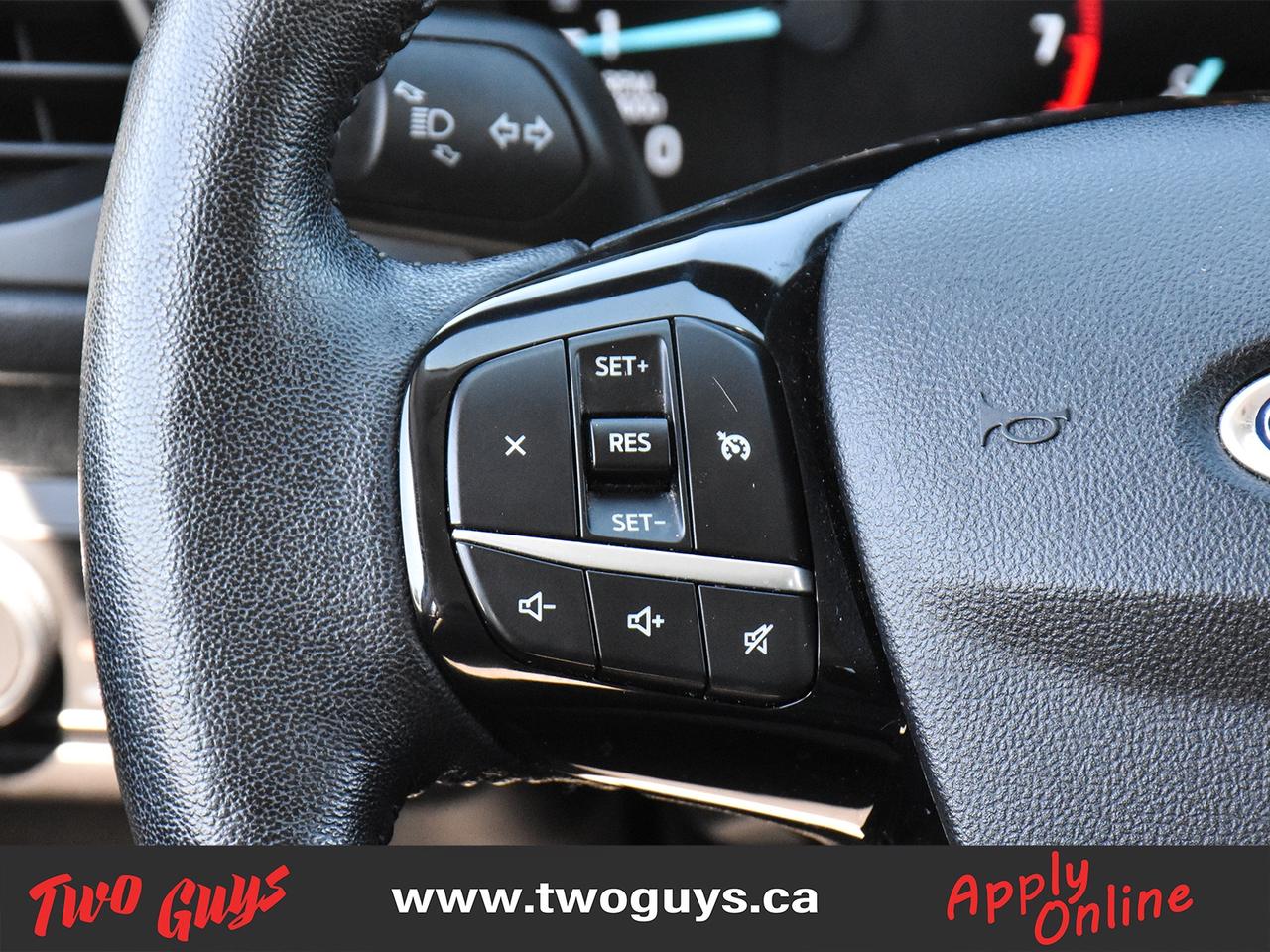 2021 Ford Escape SE AWD Back Up Camera Heated Front Seats/Wheel Photo