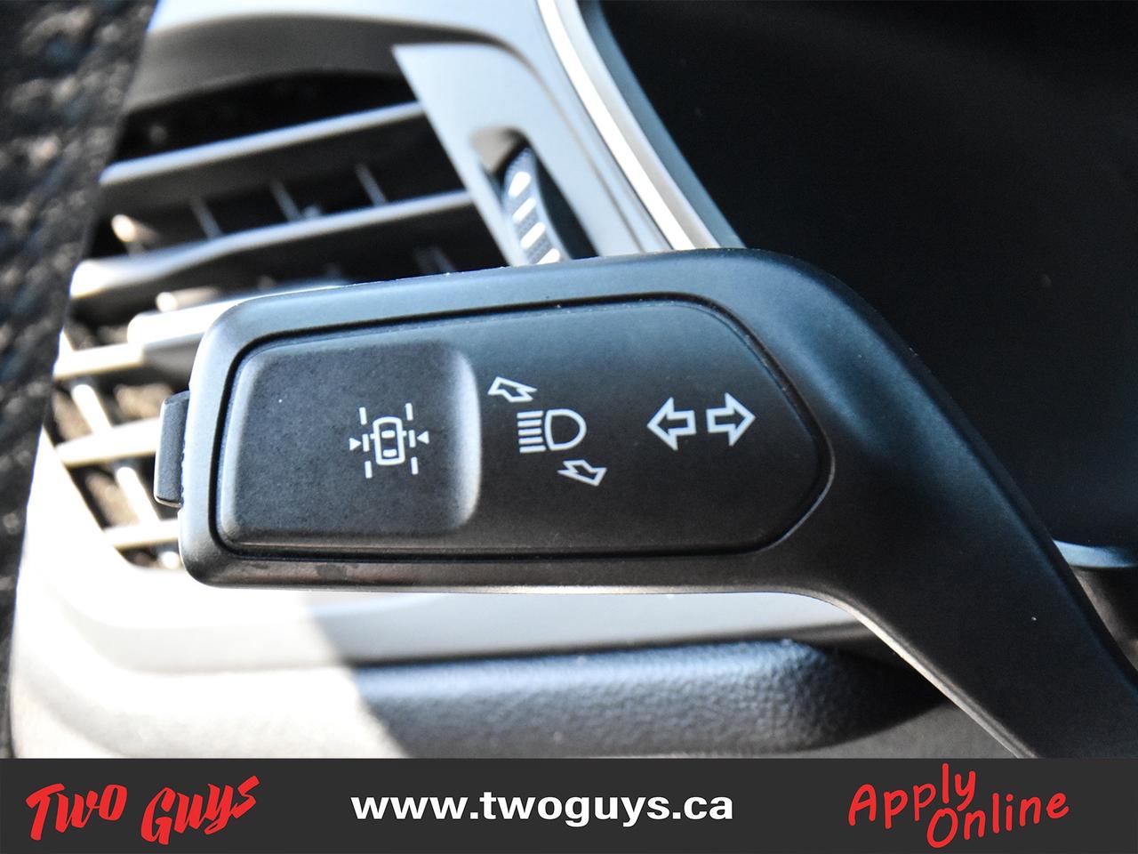 2021 Ford Escape SE AWD Back Up Camera Heated Front Seats/Wheel Photo