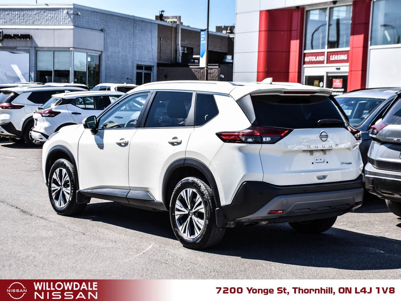 2022 Nissan Rogue SV 4dr All-Wheel Drive Sport Utility Photo4