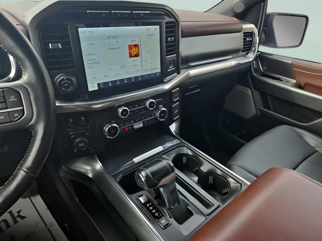 2022 Ford F-150 Lariat 4WD SuperCrew 5.5' Box Photo