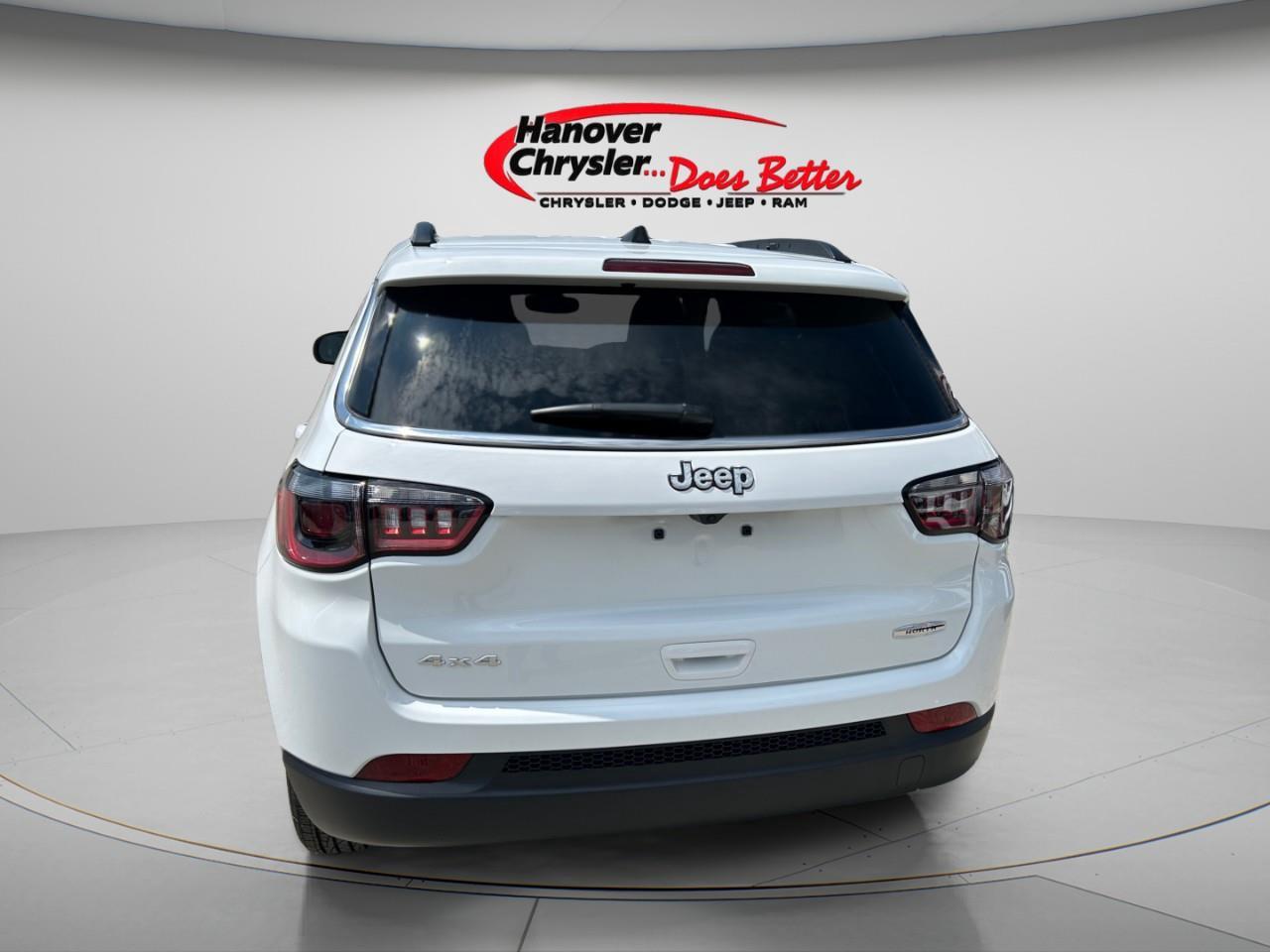 2025 Jeep Compass NORTH 4X4 Photo