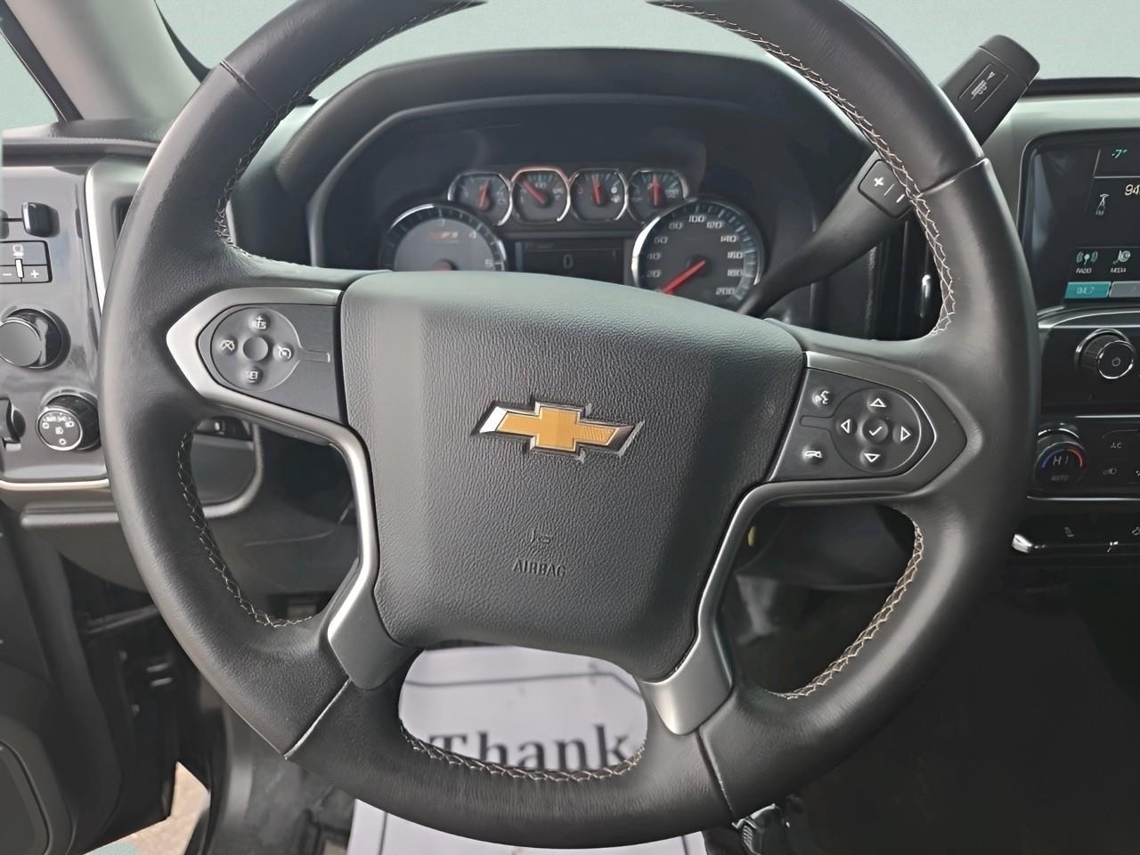 2017 Chevrolet Silverado 1500 Crew Cab Short Box 4-Wheel Drive LT w/1LT Photo