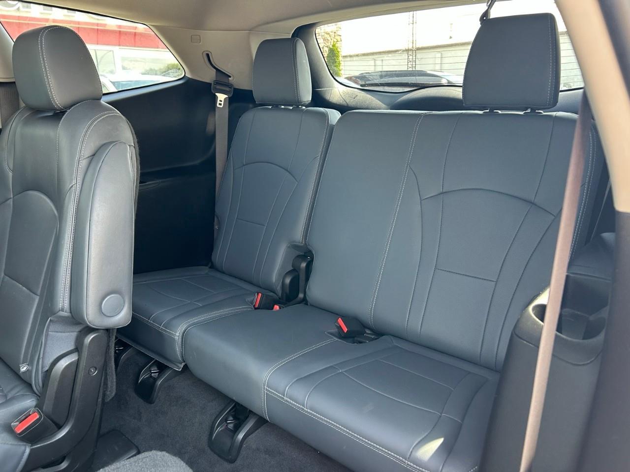 2020 Buick Enclave Essence AWD Photo