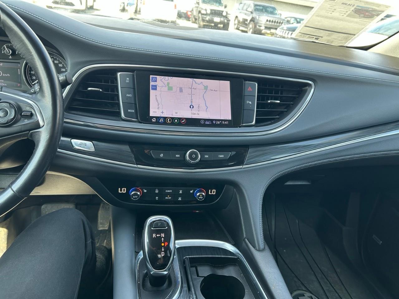 2020 Buick Enclave Essence AWD Photo