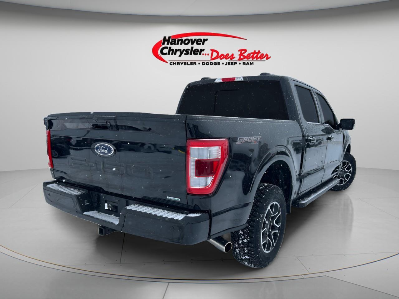 2022 Ford F-150 Lariat 4WD SuperCrew 5.5' Box Photo