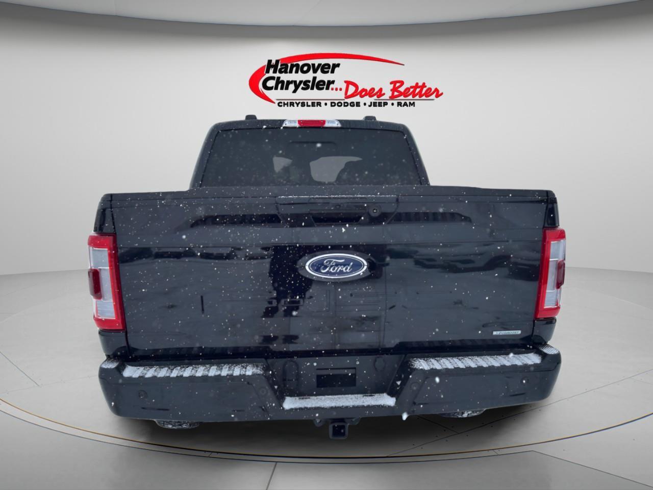 2022 Ford F-150 Lariat 4WD SuperCrew 5.5' Box Photo