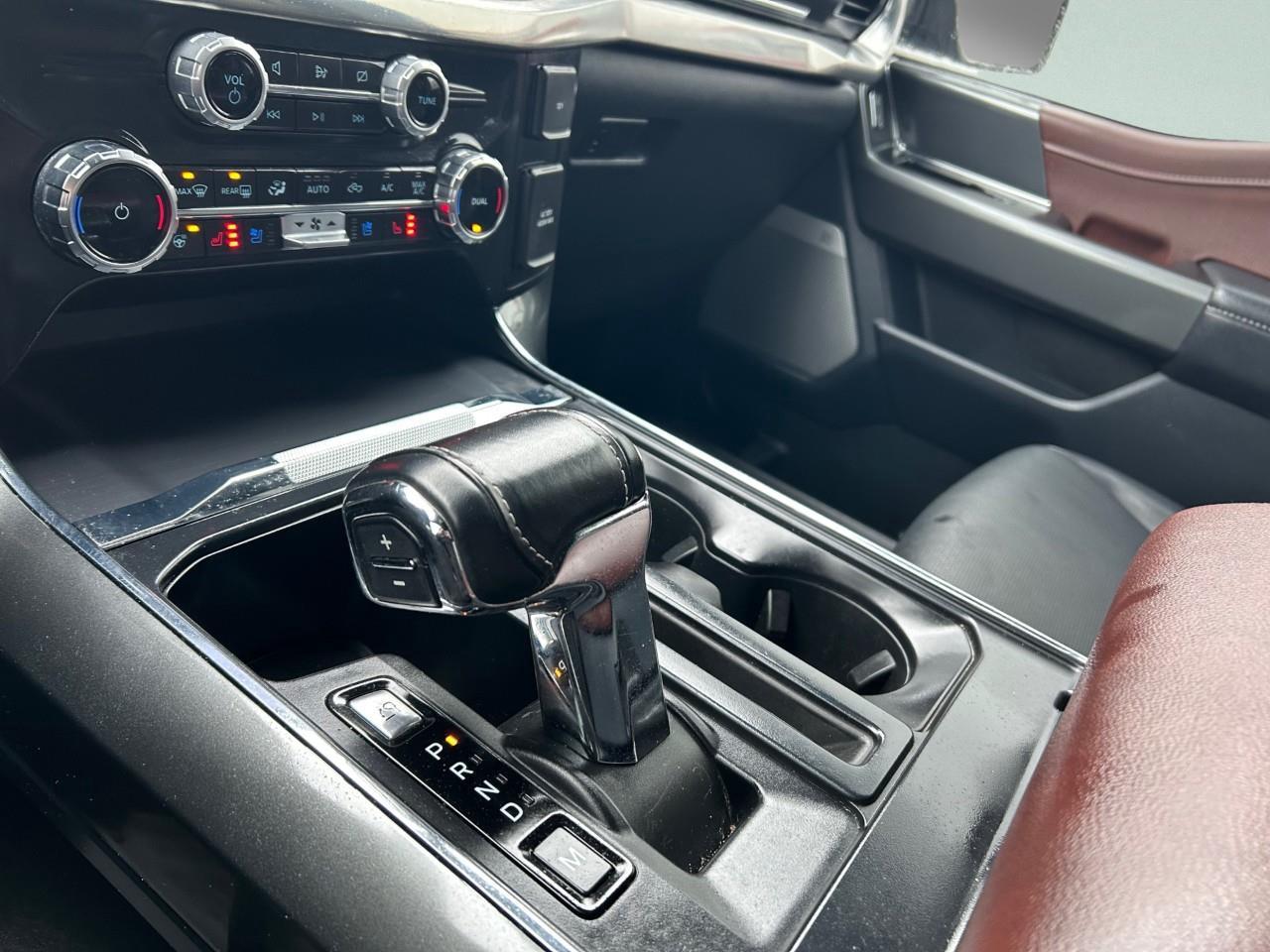 2022 Ford F-150 Lariat 4WD SuperCrew 5.5' Box Photo