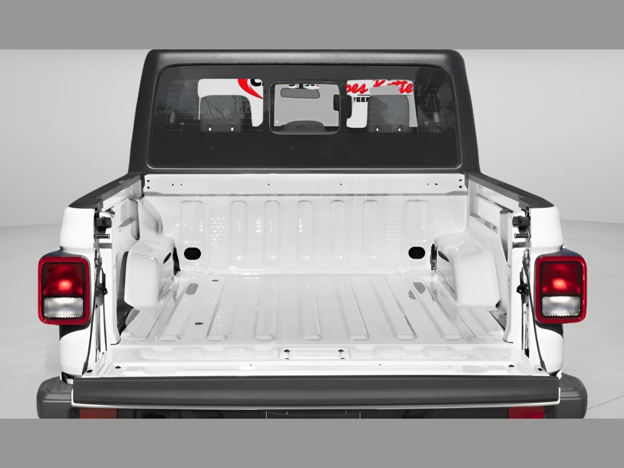 2026 Jeep Gladiator Willys 4x4 Photo