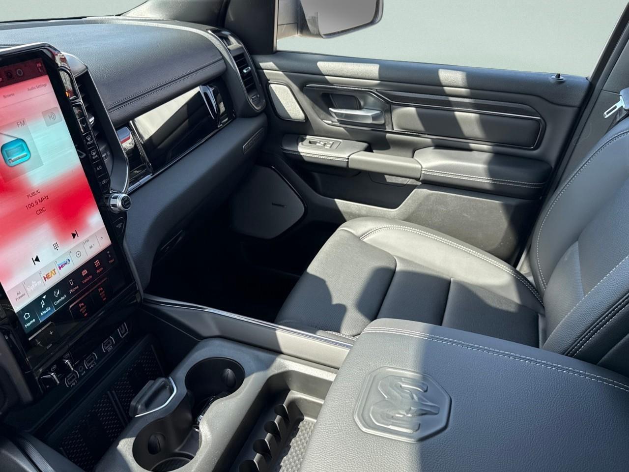 2026 RAM 1500 SPORT 4X4 CREW CAB 5'7" BOX Photo