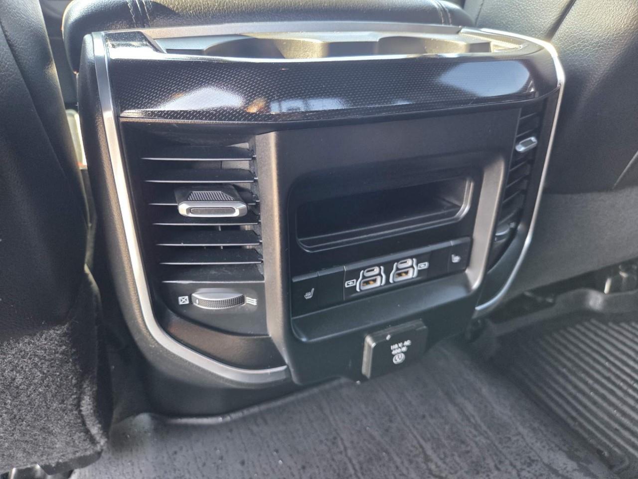2022 RAM 2500 Laramie 4x4 Crew Cab 6'4" Box Photo