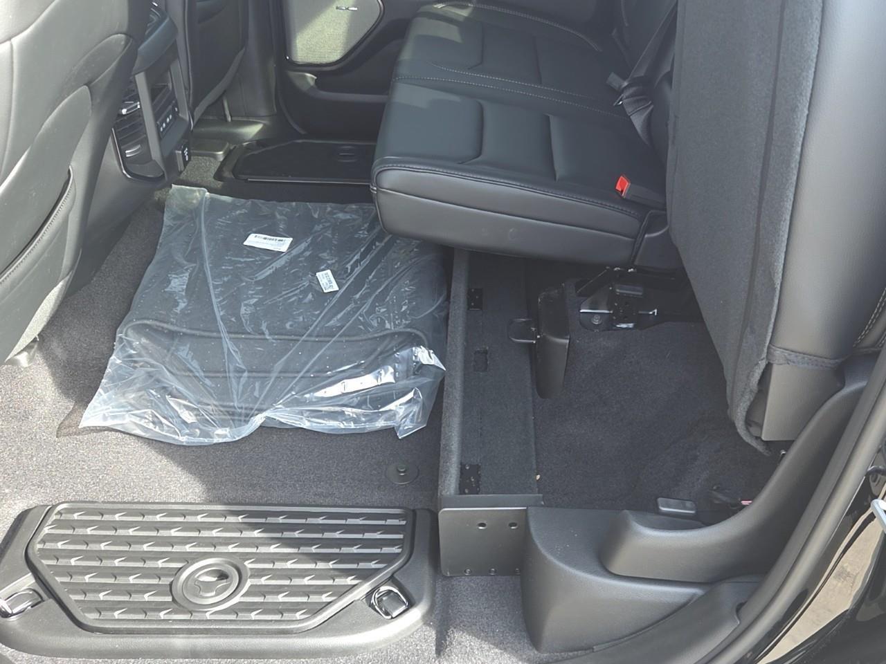 2026 RAM 1500 SPORT 4X4 CREW CAB 5'7" BOX Photo
